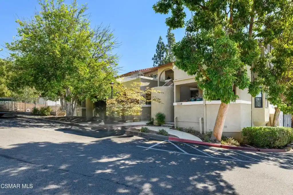 Photo 1 of Condo for sale at 1615 Charterwood Ct, Thousand Oaks, CA 91362 | MLS# 226005077 | Listing updated on 2026-10-28