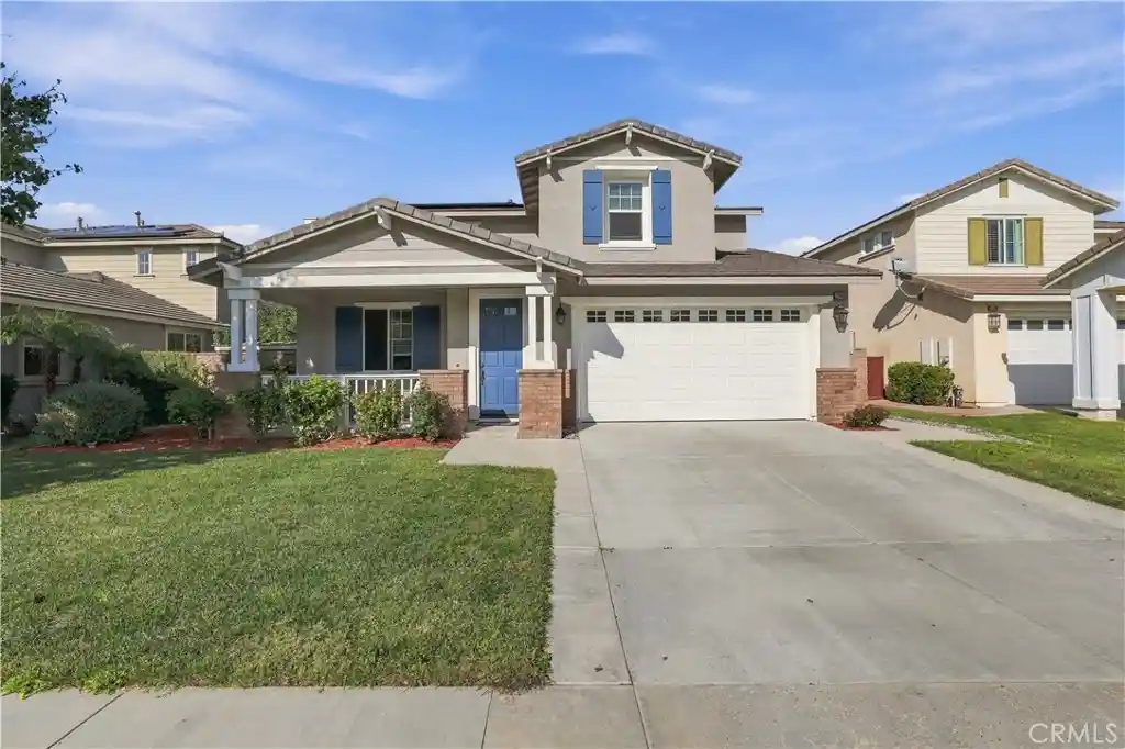 Single family home for sale at 31980 Oregon Ln, Temecula, CA 92592 | MLS# SW26232655