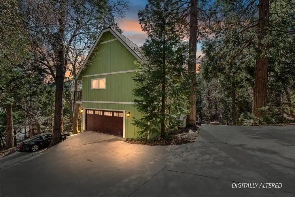 Single family home for sale at 27282 Bernina Dr, Lake Arrowhead, CA 92352 | MLS# 219155063DA