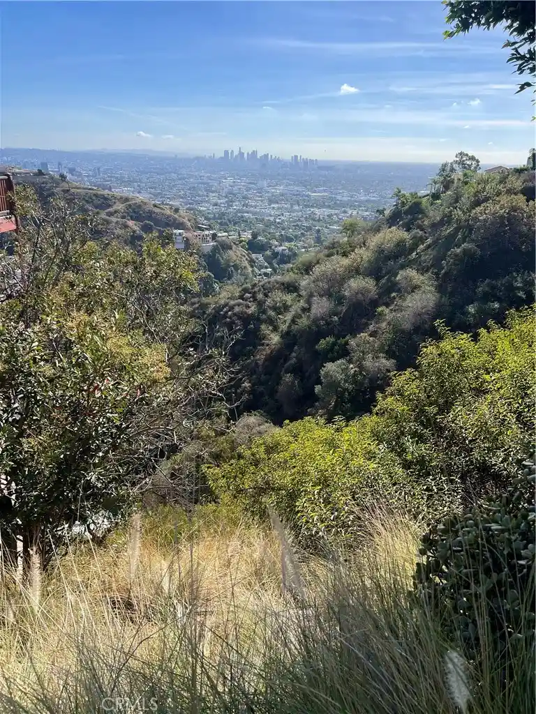 Land for sale at 8159 Mannix Dr, Los Angeles, CA 90046 | MLS# BB26232137