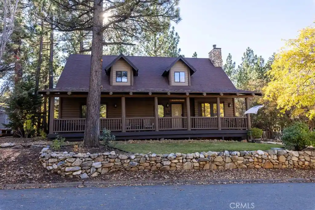 Photo 1 of Single family home for sale at 1711 Cascade, Big Bear Lake, CA 92315 | MLS# IG26232798 | Listing updated on 2026-10-29