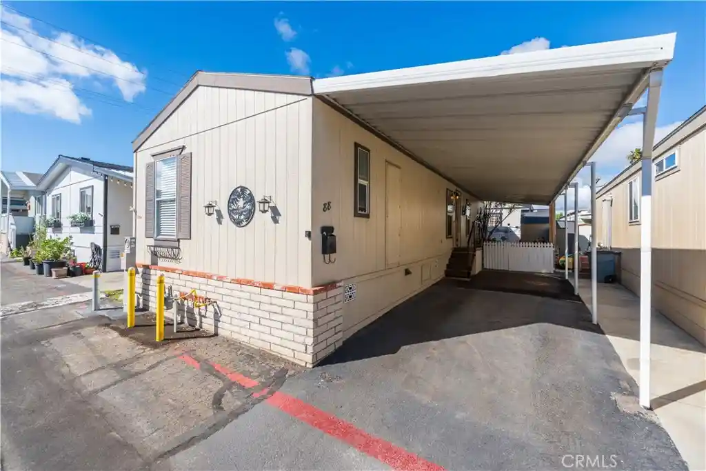 Photo 1 of Manufactured home for sale at 7652 Garfield #88, Huntington Beach, CA 92648 | MLS# OC26232002 | Listing updated on 2026-10-28