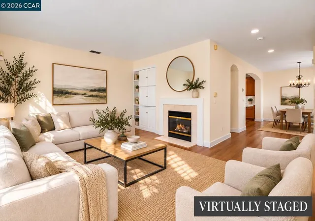 Photo 4 of Townhouse for sale at 22 Matisse Ct, Pleasant Hill, CA 94523 | MLS# 41152477 | Listing updated on 2026-10-30