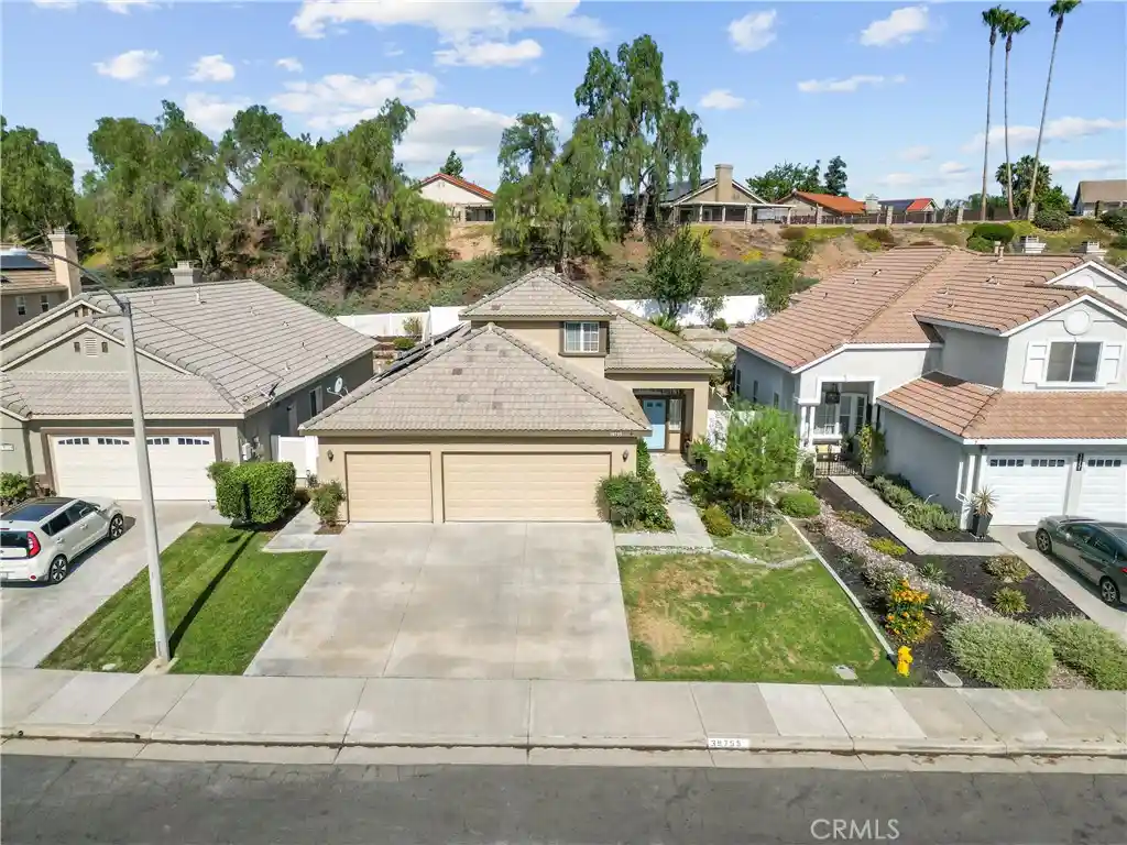 Single family home for sale at 39755 Naples, Murrieta, CA 92563 | MLS# SW26232240