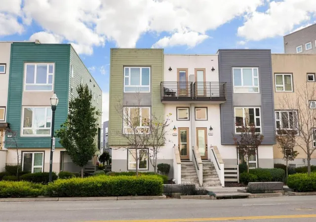 Photo 1 of Townhouse for sale at 104 Franklin Pkwy, San Mateo, CA 94403 | MLS# ML82065961 | Listing updated on 2026-10-30