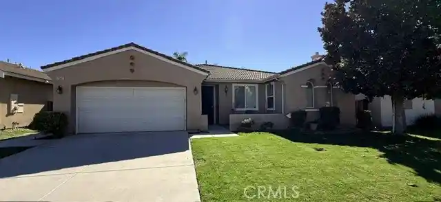 Single family home for sale at 27587 Rosemont Ct, Moreno Valley, CA 92555 | MLS# SW26232065