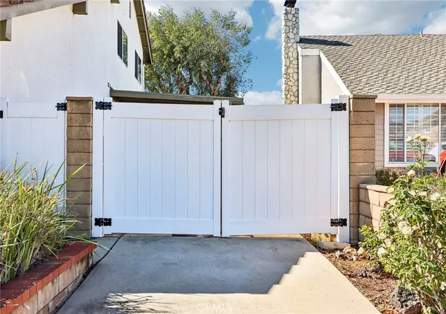 Photo 4 of Single family home for sale at 1209 Vina Del Mar, Placentia, CA 92870 | MLS# PW26231903 | Listing updated on 2026-10-30