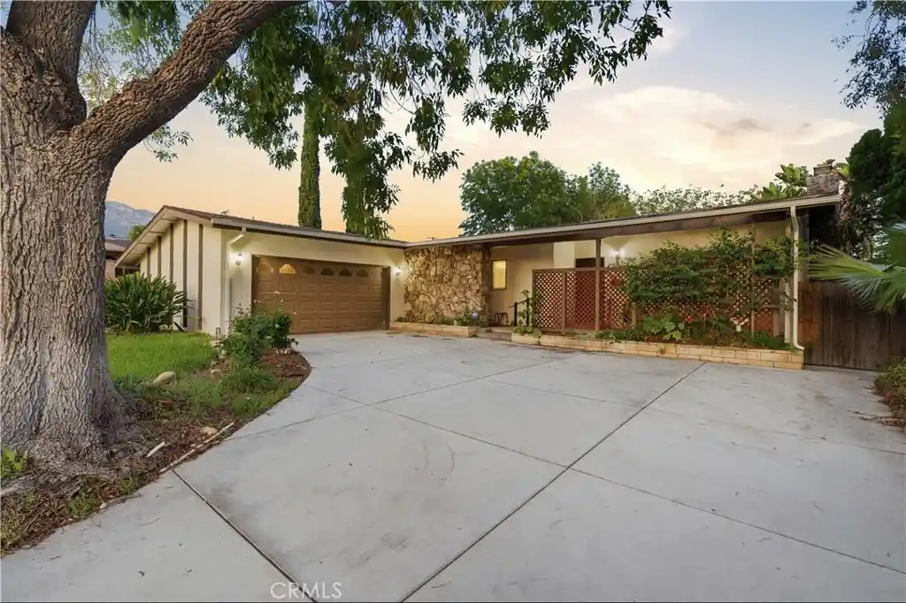 Photo 1 of Single family home for sale at 1386 N Tulare Way, Upland, CA 91786 | MLS# CV26232900 | Listing updated on 2026-10-30