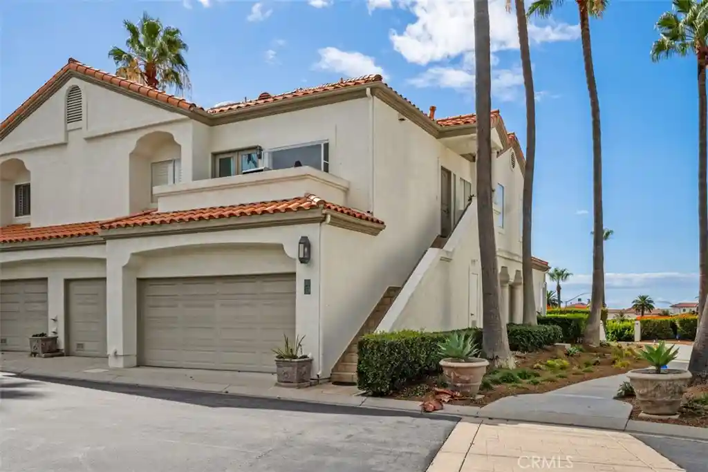 Condo for sale at 43 Centre Ct, Dana Point, CA 92629 | MLS# OC26232718