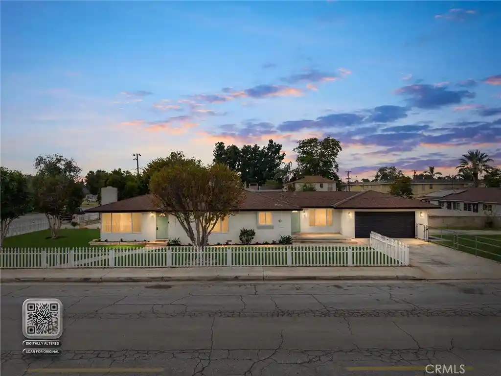 Single family home for sale at 201 L St, Bakersfield, CA 93304 | MLS# PI26233066