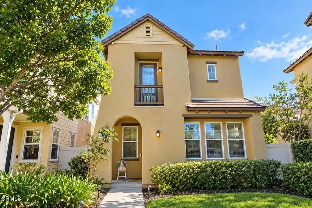 Single family home for sale at 3054 Nimes Ln, Oxnard, CA 93036 | MLS# V1-39504