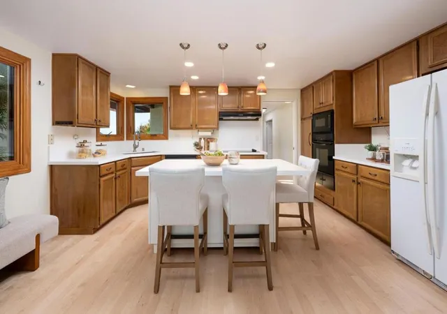 Photo 3 of Single family home for sale at 2318 Hastings Dr, Belmont, CA 94002 | MLS# ML82066006 | Listing updated on 2026-10-30