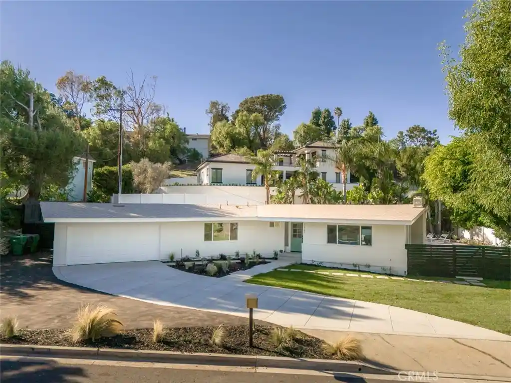 Photo 1 of Single family home for sale at 12751 Bonita Hts Dr, Santa Ana, CA 92705 | MLS# IG26232410 | Listing updated on 2026-10-30