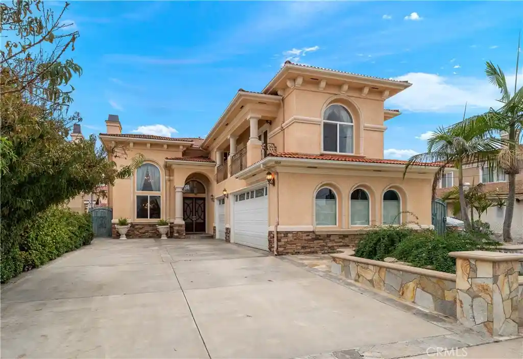 Single family home for sale at 10362 Avenida Cinco De Mayo, Fountain Valley, CA 92708 | MLS# OC26229900