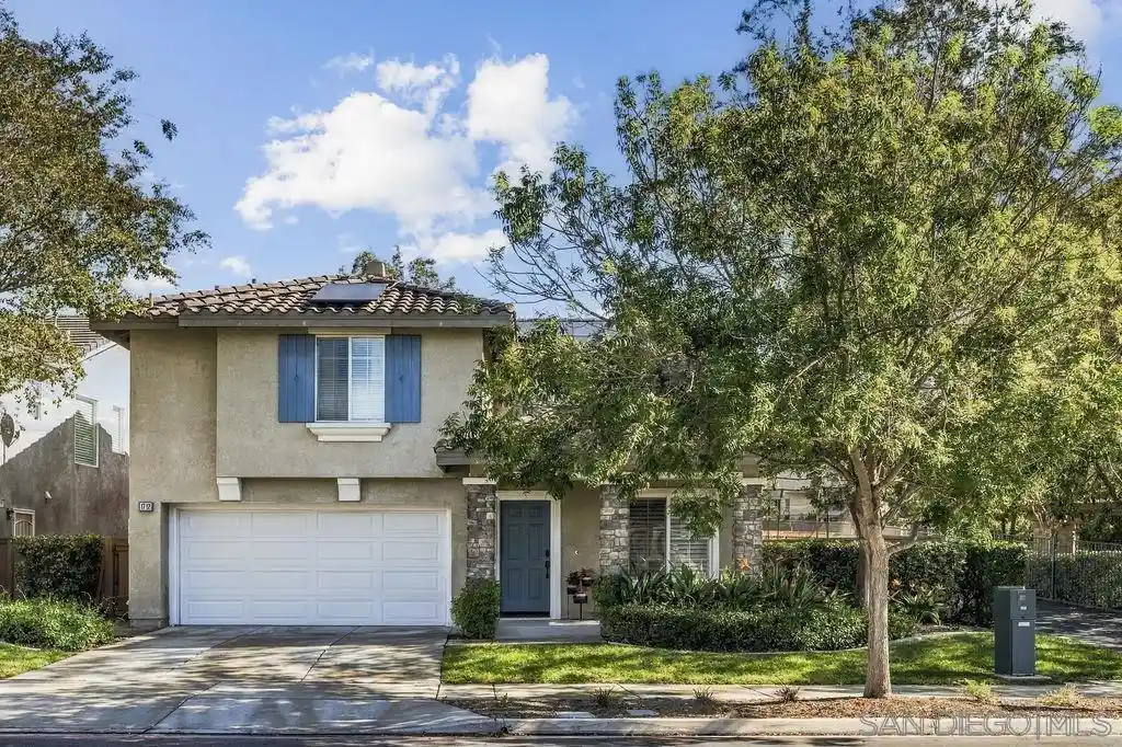 Single family home for sale at 1712 Creekside Ln, Vista, CA 92081 | MLS# 260025896SD