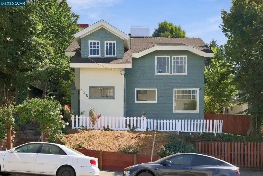 Photo 1 of Single family home for sale at 430 Adams St, Oakland, CA 94610 | MLS# 41152539 | Listing updated on 2026-10-29