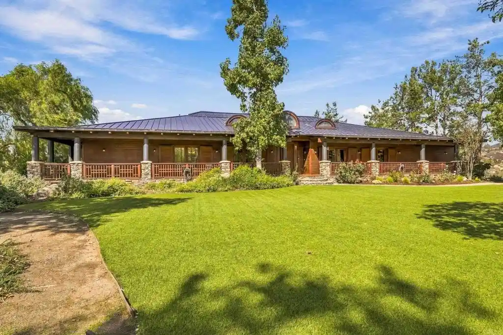 Single family home for sale at 2772 Vista Del Piedra, Jamul, CA 91935 | MLS# PTP2608059