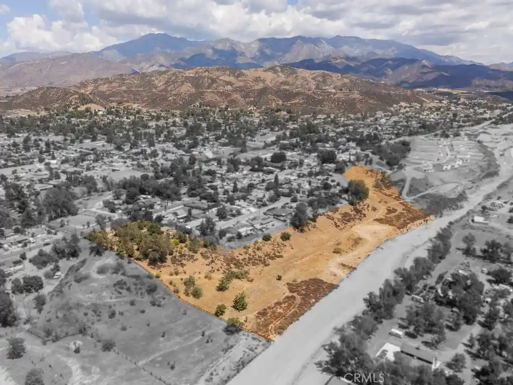 Photo 1 of Single family home for sale at 35525 Wildwood Cyn Rd, Yucaipa, CA 92399 | MLS# OC26233027 | Listing updated on 2026-10-29