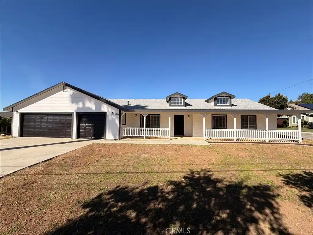 Single family home for sale at 33964 Ave H, Yucaipa, CA 92399 | MLS# IV26231528