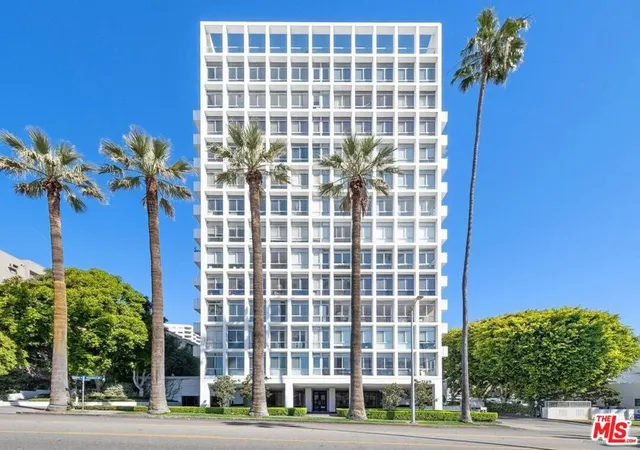 Condo for sale at 7135 Hollywood Blvd #808, Los Angeles, CA 90046 | MLS# 26105096