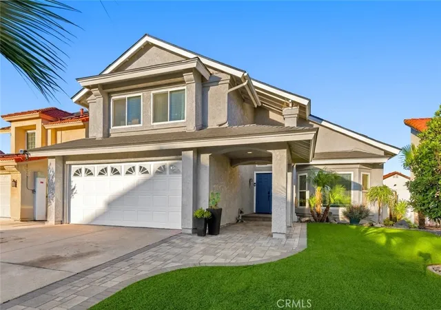 Single family home for sale at 24498 Mooncrest Cir, Murrieta, CA 92562 | MLS# SW26233035