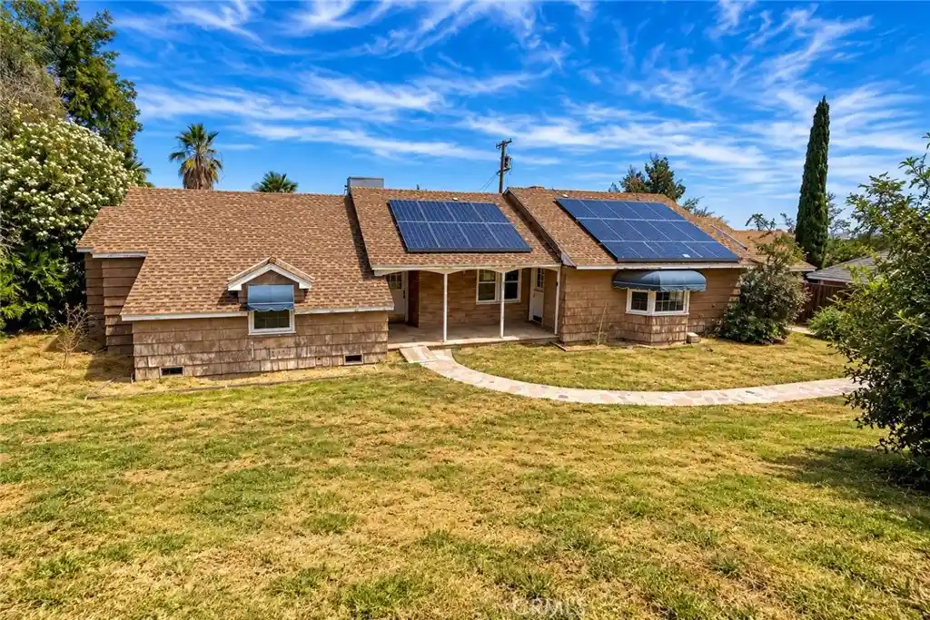 Photo 1 of Single family home for sale at 710 D, Taft, CA 93268 | MLS# BB26233481 | Listing updated on 2026-10-30