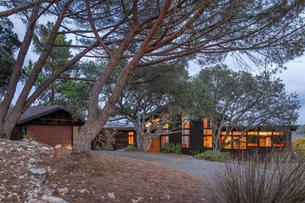 Photo 1 of Single family home for sale at 25415 Via Cicindela, Carmel, CA 93923 | MLS# ML82066079 | Listing updated on 2026-10-30