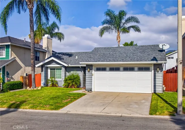 Photo 2 of Single family home for sale at 28618 Greenville, Highland, CA 92346 | MLS# IV26233671 | Listing updated on 2026-10-30