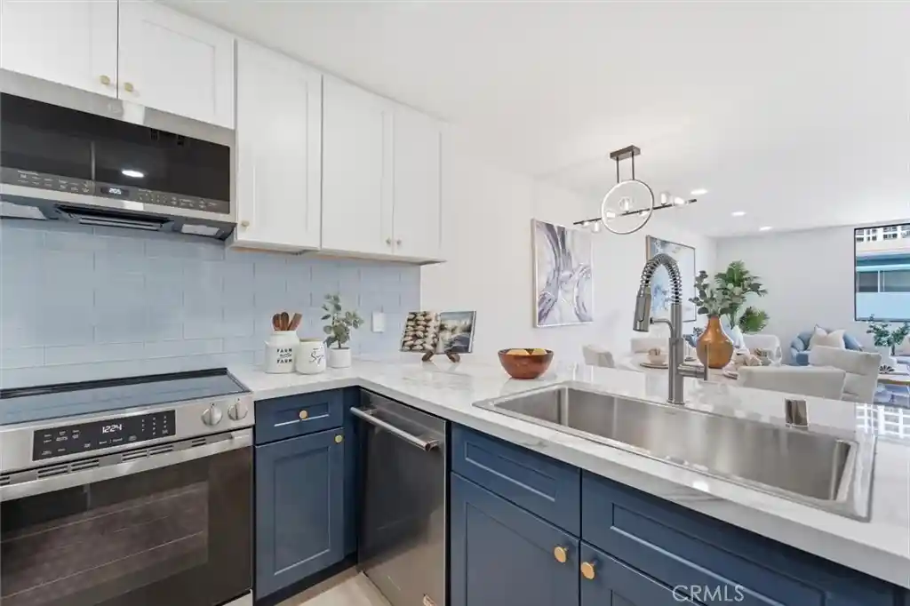 Condo for sale at 1140 E Ocean Blvd #109, Long Beach, CA 90802 | MLS# SB26233642