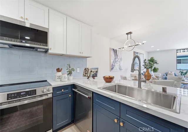 Condo for sale at 1140 E Ocean Blvd #109, Long Beach, CA 90802 | MLS# SB26233642