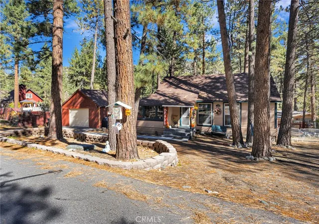 Photo 2 of Single family home for sale at 1308 Edna St, Wrightwood, CA 92397 | MLS# TR26233692 | Listing updated on 2026-10-30