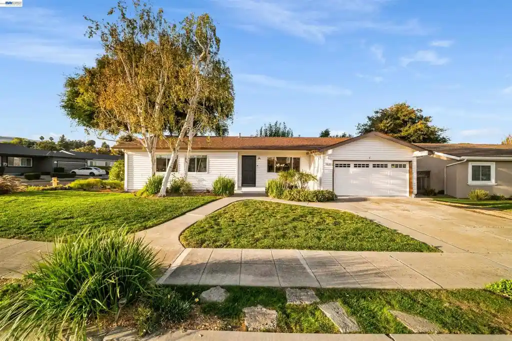 Photo 1 of Single family home for sale at 8035 Holanda Ln, Dublin, CA 94568 | MLS# 41152574 | Listing updated on 2026-10-29
