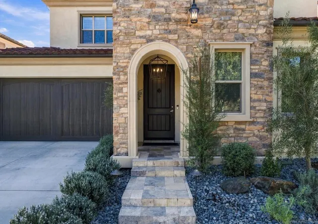 Photo 3 of Single family home for sale at 3609 Four Peaks St, Carlsbad, CA 92010 | MLS# 260025939SD | Listing updated on 2026-10-30