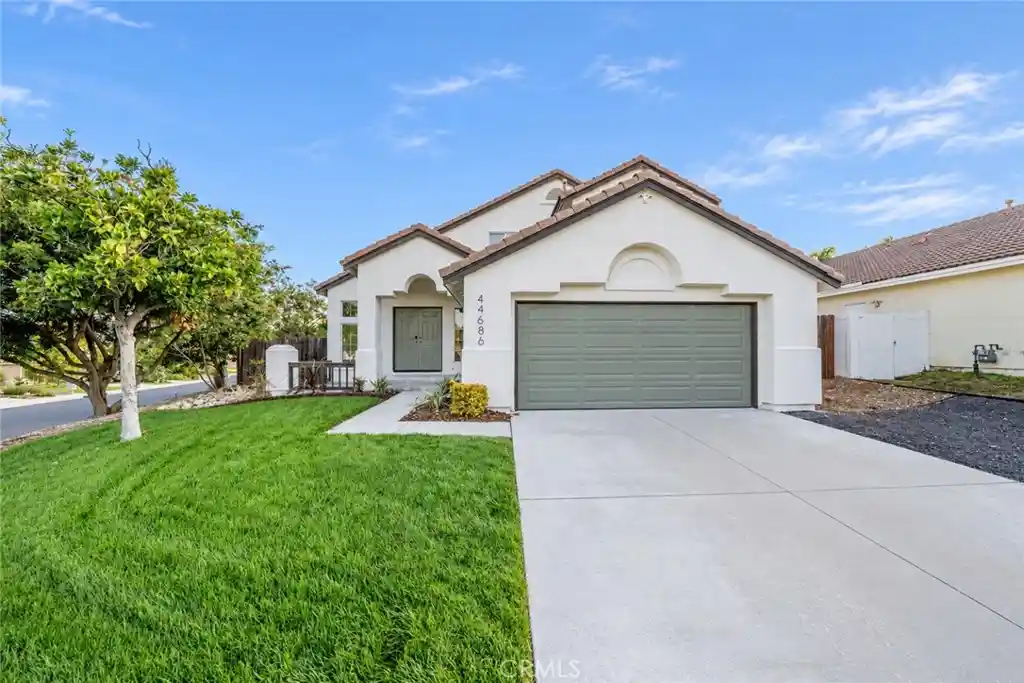 Photo 1 of Single family home for sale at 44686 Calle Hilario, Temecula, CA 92592 | MLS# WS26233725 | Listing updated on 2026-10-30