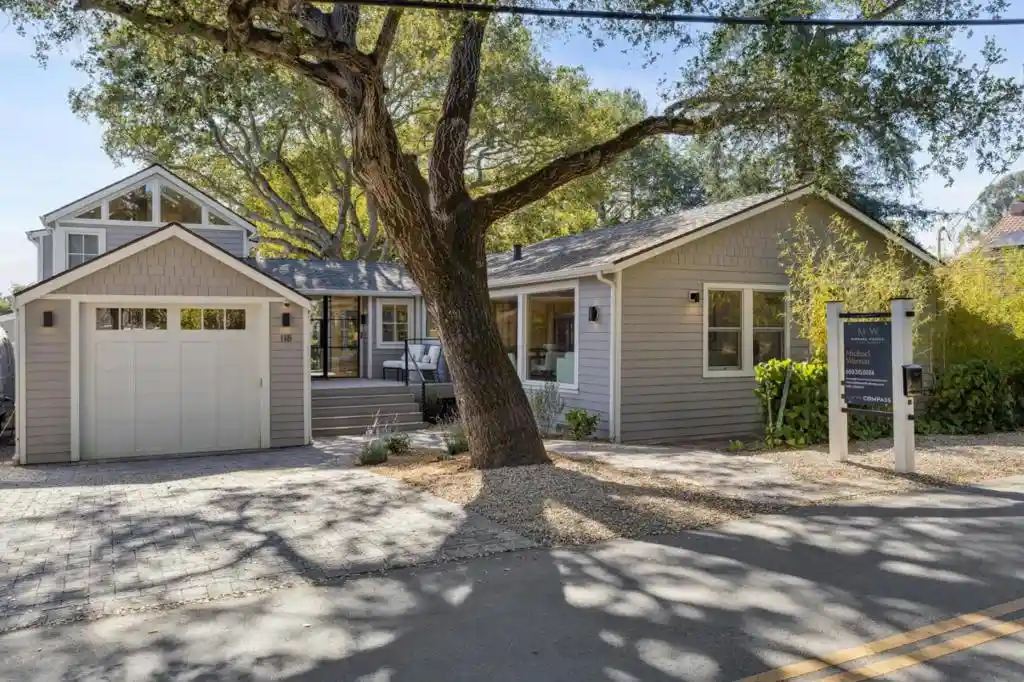 Single family home for sale at 118 Hillside Dr, Woodside, CA 94062 | MLS# ML82066102
