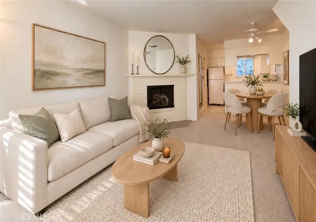 Photo 1 of Condo for sale at 22113 Oxnard St, Woodland Hills, CA 91367 | MLS# SR26233722 | Listing updated on 2026-10-30