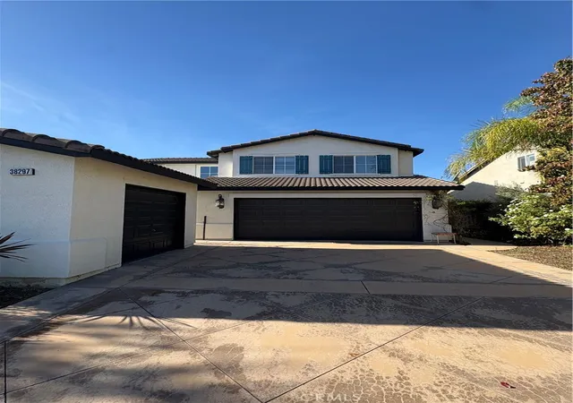 Photo 2 of Single family home for sale at 38297 Willow Ct, Murrieta, CA 92562 | MLS# SW26231535 | Listing updated on 2026-10-31