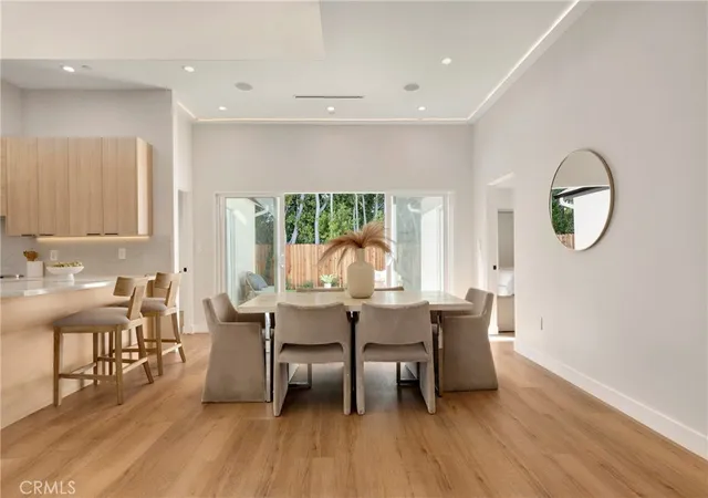 Photo 3 of Single family home for sale at 5951 Alonzo Ave, Encino, CA 91316 | MLS# SR26233108 | Listing updated on 2026-10-30