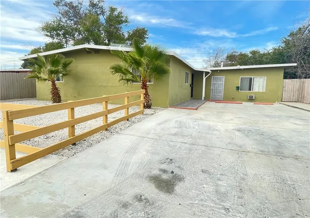 Single family home for sale at 719 W Ave H13, Lancaster, CA 93534 | MLS# SR26179005