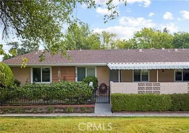 Photo 1 of Condo for sale at 19140 Ave Of The Oaks, Newhall, CA 91321 | MLS# SR26219928 | Listing updated on 2026-10-30