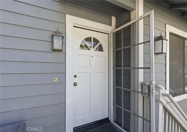 Photo 3 of Condo for sale at 70 Remington, Irvine, CA 92620 | MLS# OC26231861 | Listing updated on 2026-10-31