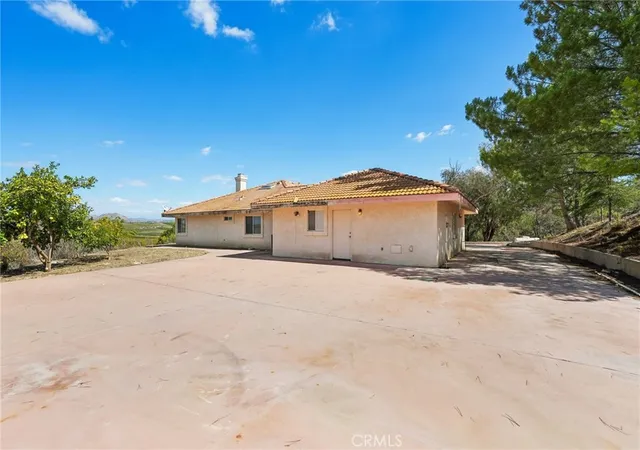 Photo 2 of Single family home for sale at 34655 Calle Bella Loma, Temecula, CA 92592 | MLS# SB26233927 | Listing updated on 2026-10-30