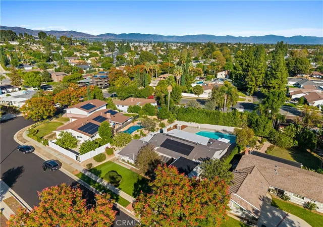 Photo 4 of Single family home for sale at 22136 Napa St, West Hills, CA 91304 | MLS# SR26233933 | Listing updated on 2026-10-30