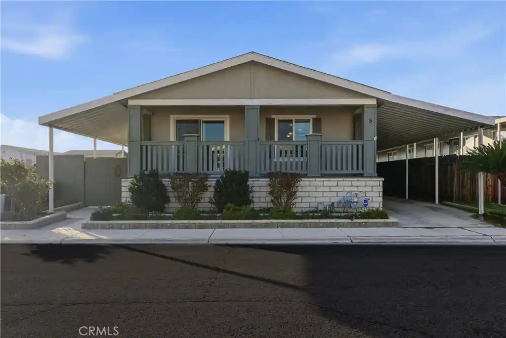 Photo 1 of Manufactured home for sale at 1225 Taft Hwy #5, Bakersfield, CA 93307 | MLS# OC26233959 | Listing updated on 2026-10-30