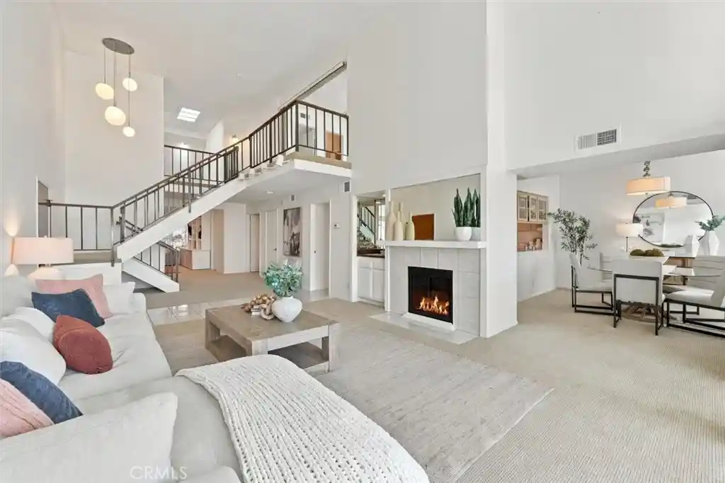 Condo for sale at 4350 Via Dolce, Marina Del Rey, CA 90292 | MLS# SB26233026