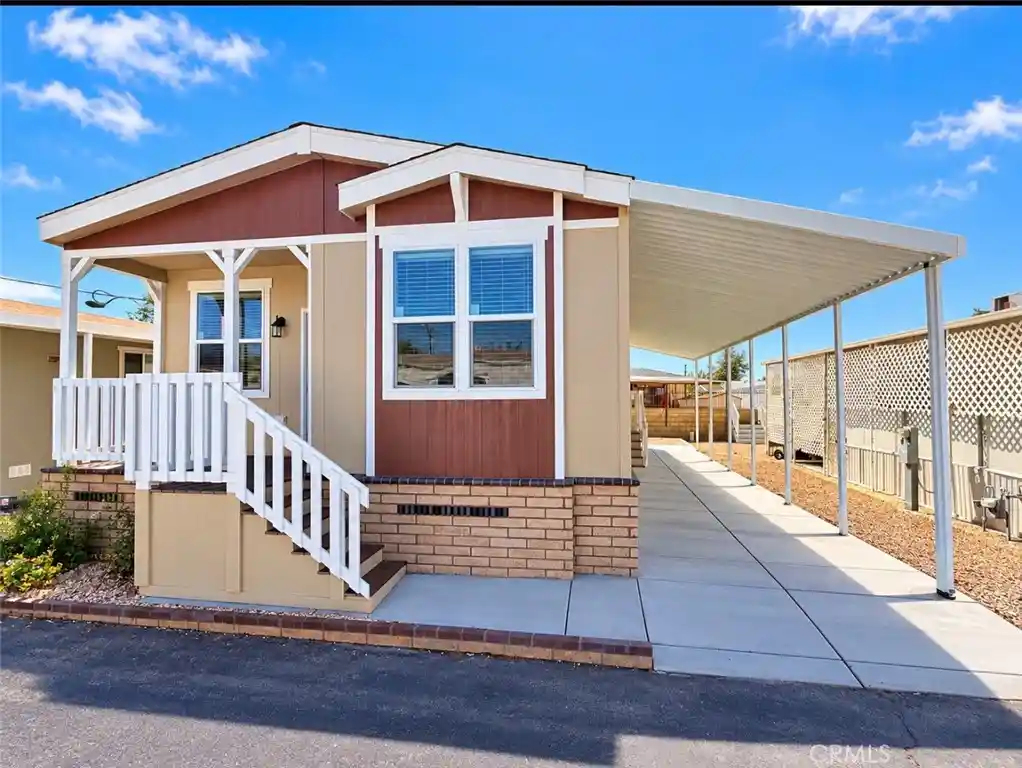 Manufactured home for sale at 675 W Oakland Ave #F3, Hemet, CA 92543 | MLS# SW26233888