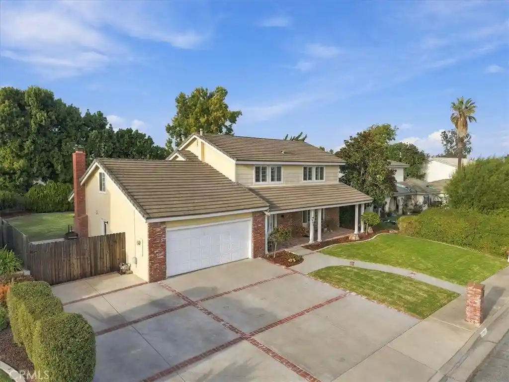 Photo 1 of Single family home for sale at 953 Old Ml Ln, Santa Maria, CA 93455 | MLS# PI26233881 | Listing updated on 2026-10-30