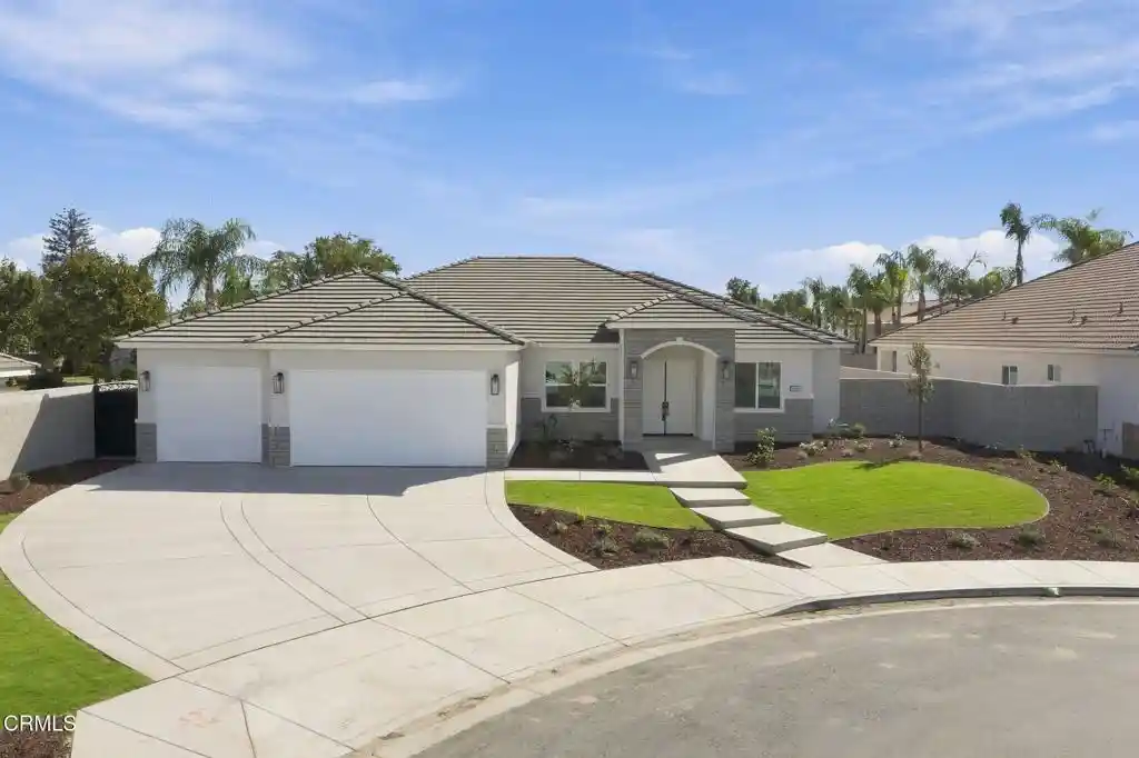 Photo 1 of Single family home for sale at 13508 Velma Pearl Way, Bakersfield, CA 93314 | MLS# V1-39538 | Listing updated on 2026-10-30