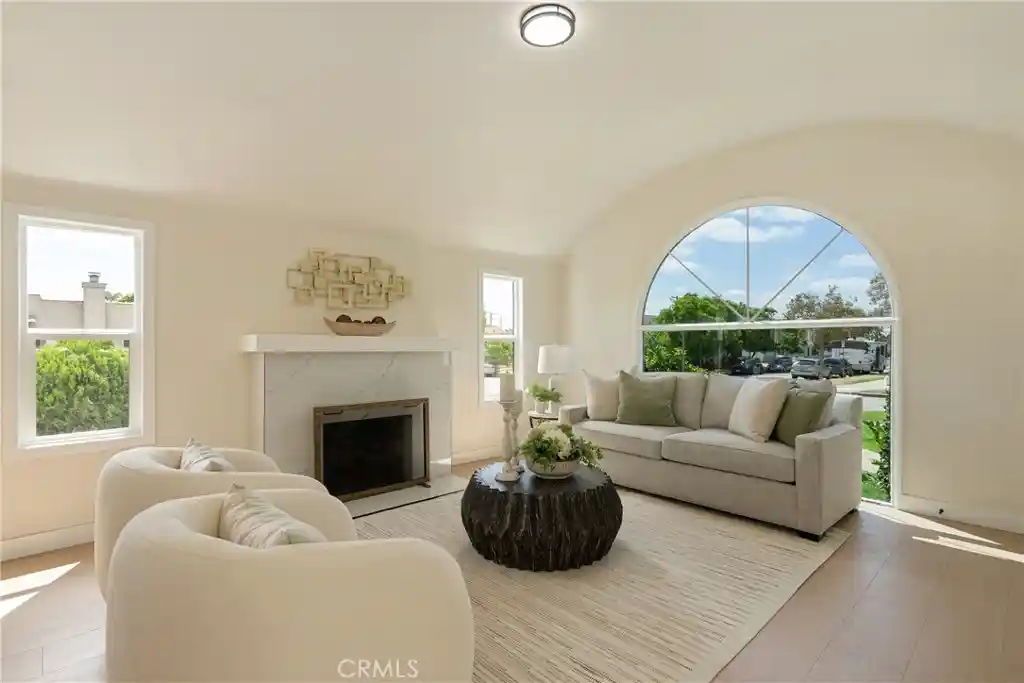 Photo 1 of Single family home for sale at 3501 W 59th Place, Los Angeles, CA 90043 | MLS# PW26233720 | Listing updated on 2026-10-30