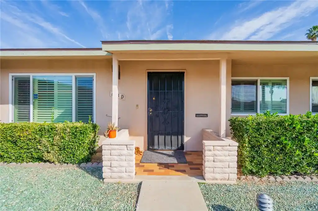 Single family home for sale at 603 S Palm #D, Hemet, CA 92543 | MLS# SW26234113